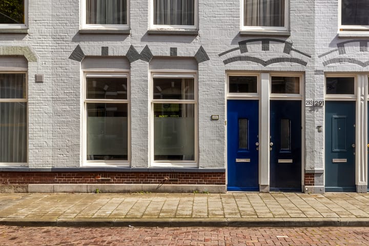 Photo 2 of Obrechtstraat 295
