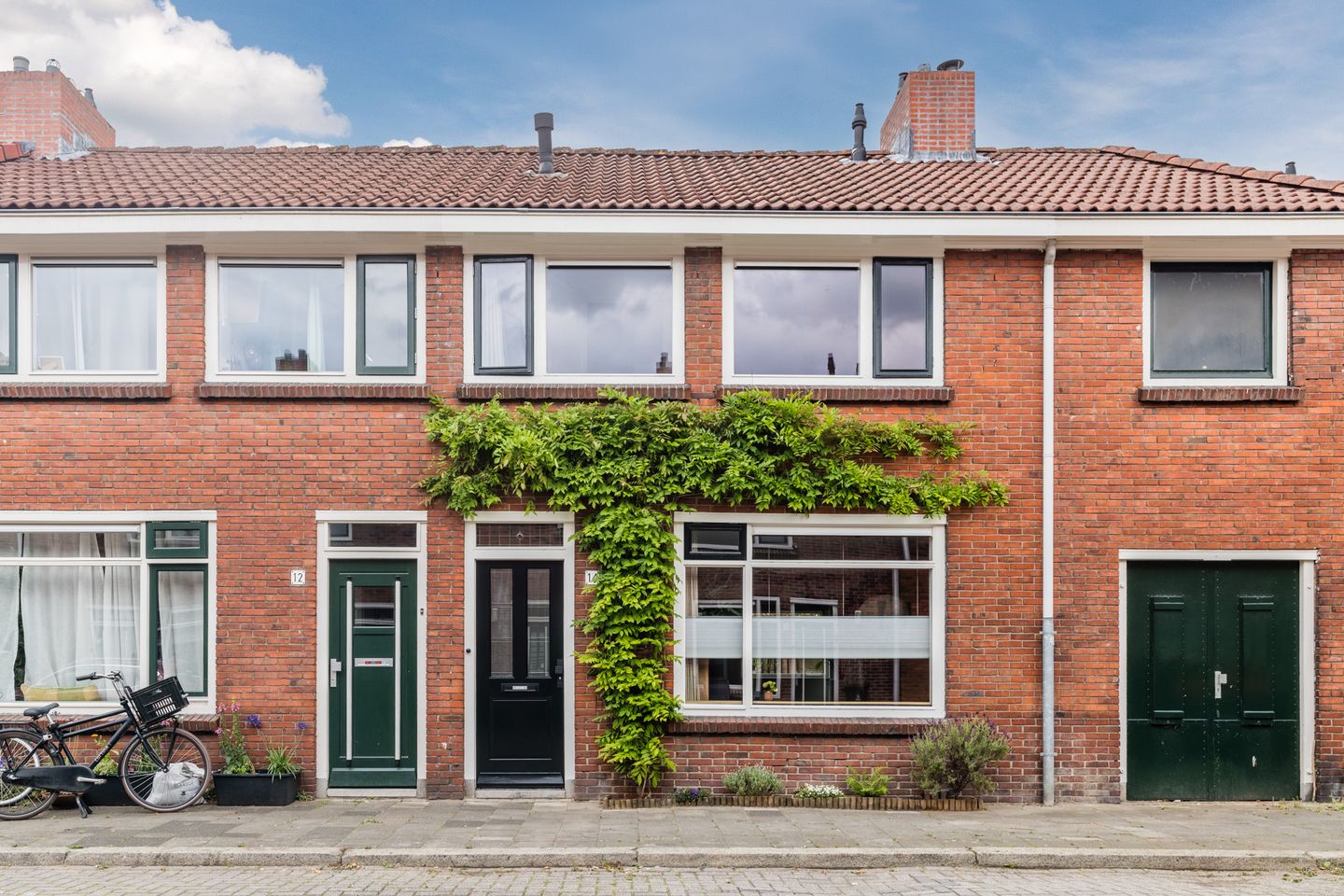 Photo 1 of Van der Pekstraat 14