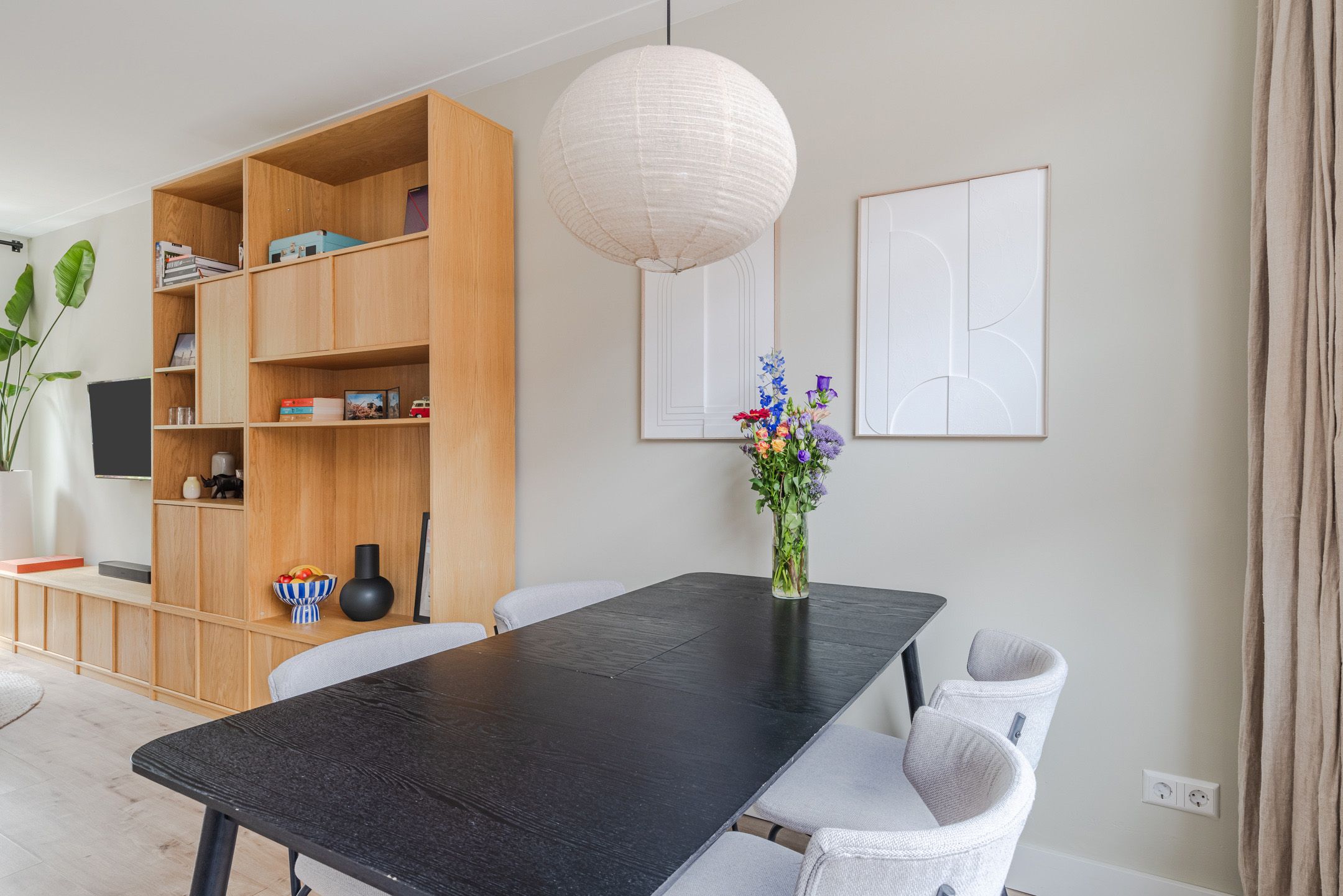 Modern three room tussenwoning with sun filled west garden — 12