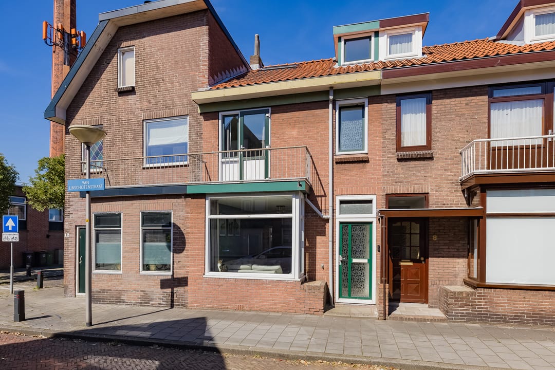 Photo 1 of Van Linschotenstraat 10