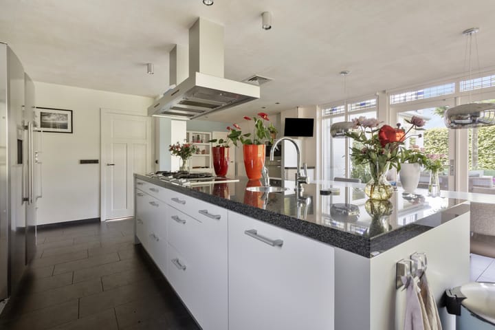 Vrijstaande woning te koop: Zevenstersingel 1, Helmond