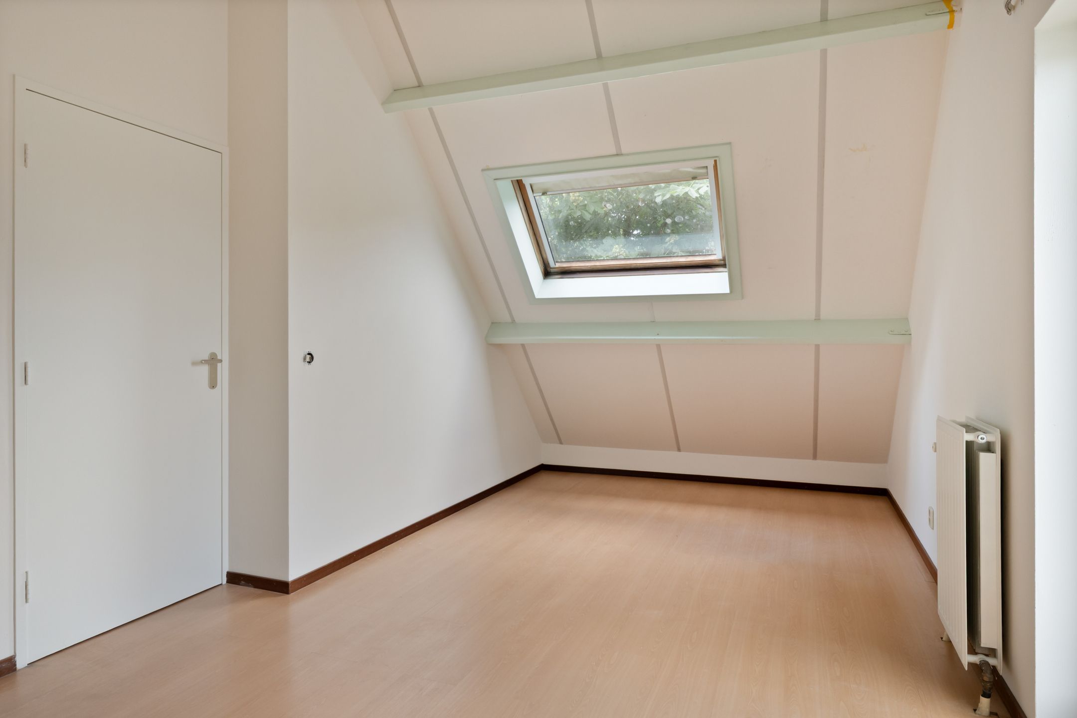 Foto 42 van Teunisbloem 7