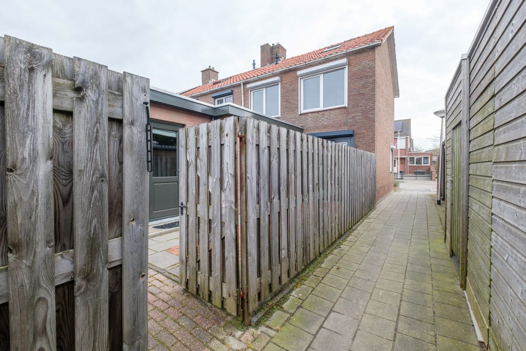 Photo 38 of Stuivenbergstraat 28