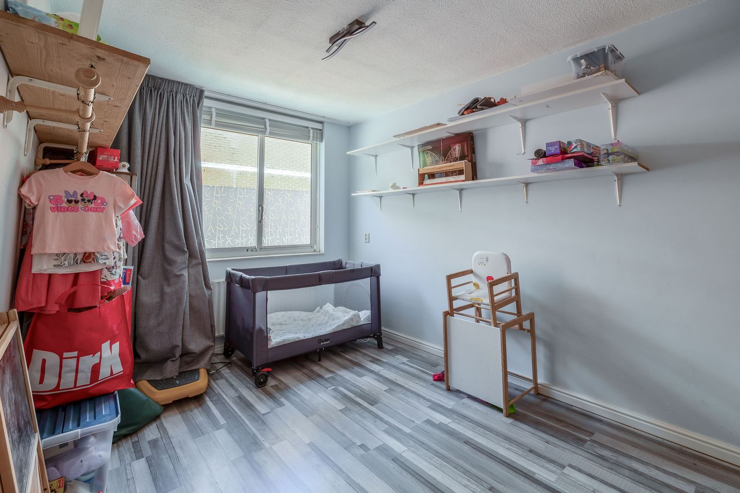Spacious Five Bedroom Family Home Near Jagersplas — 20