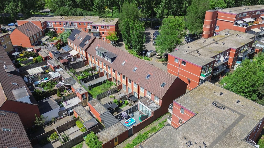 Spacious Five Bedroom Family Home Near Jagersplas — 41