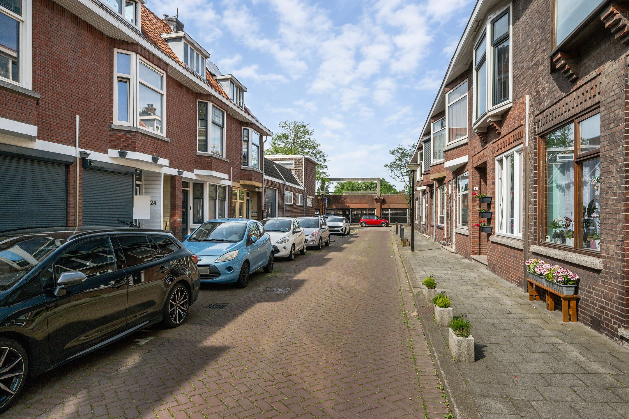 Characteristic Ground Floor Apartment with Garden in Vlaardingen Center — 18