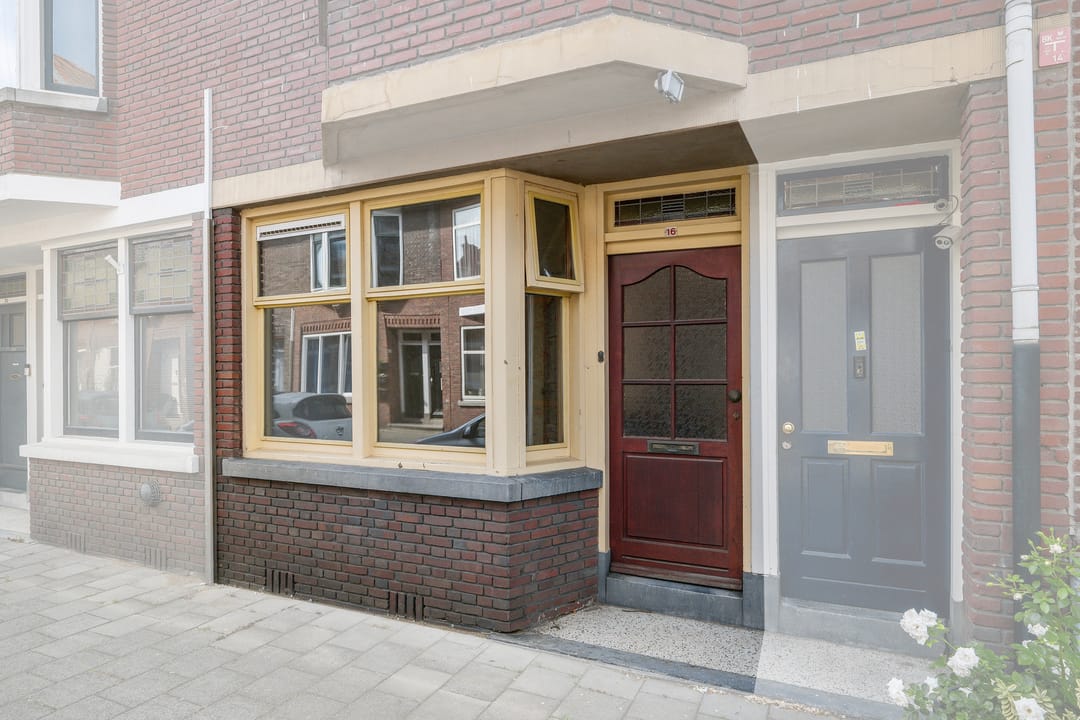 Charakteristische Erdgeschosswohnung mit Garten im Zentrum von Vlaardingen