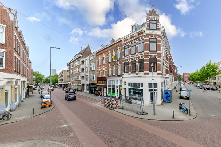 Crooswijkseweg 85-B, Rotterdam