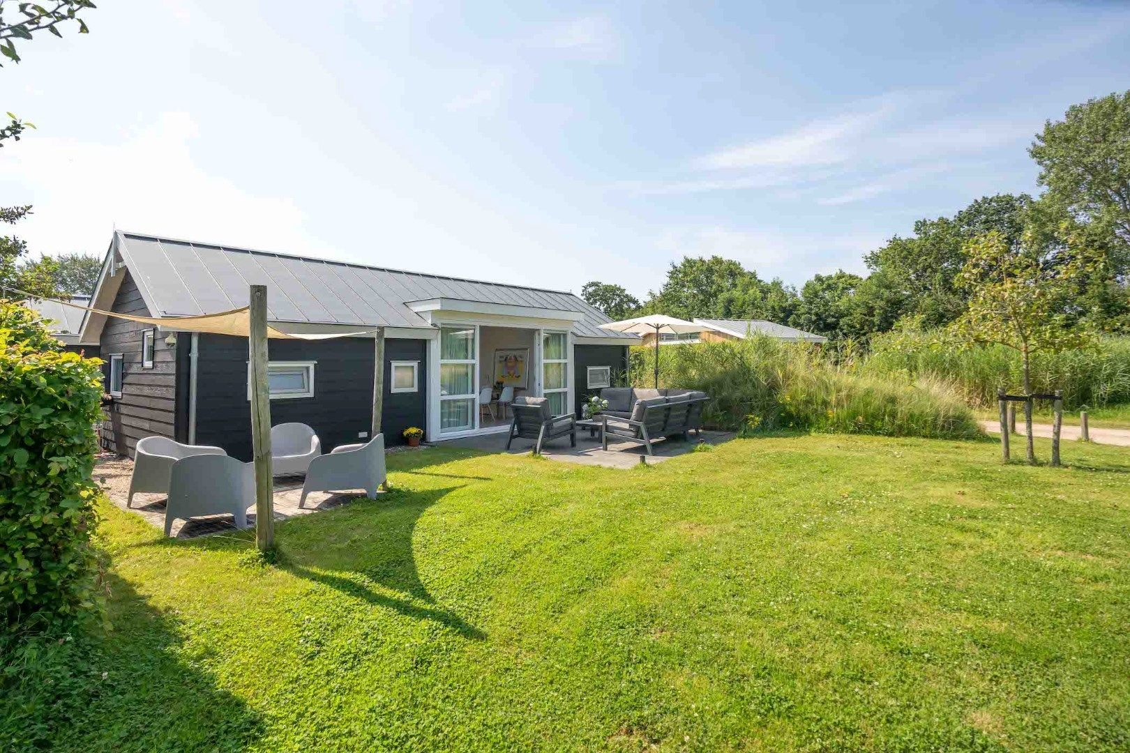 3-bedroom freehold villa in Burgh-Haamstede — photo 1 of 5