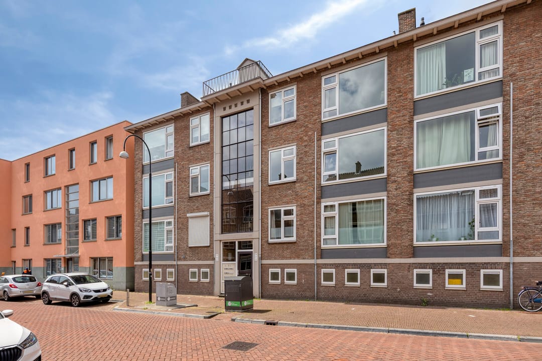 Photo 32 of Torenstraat 37
