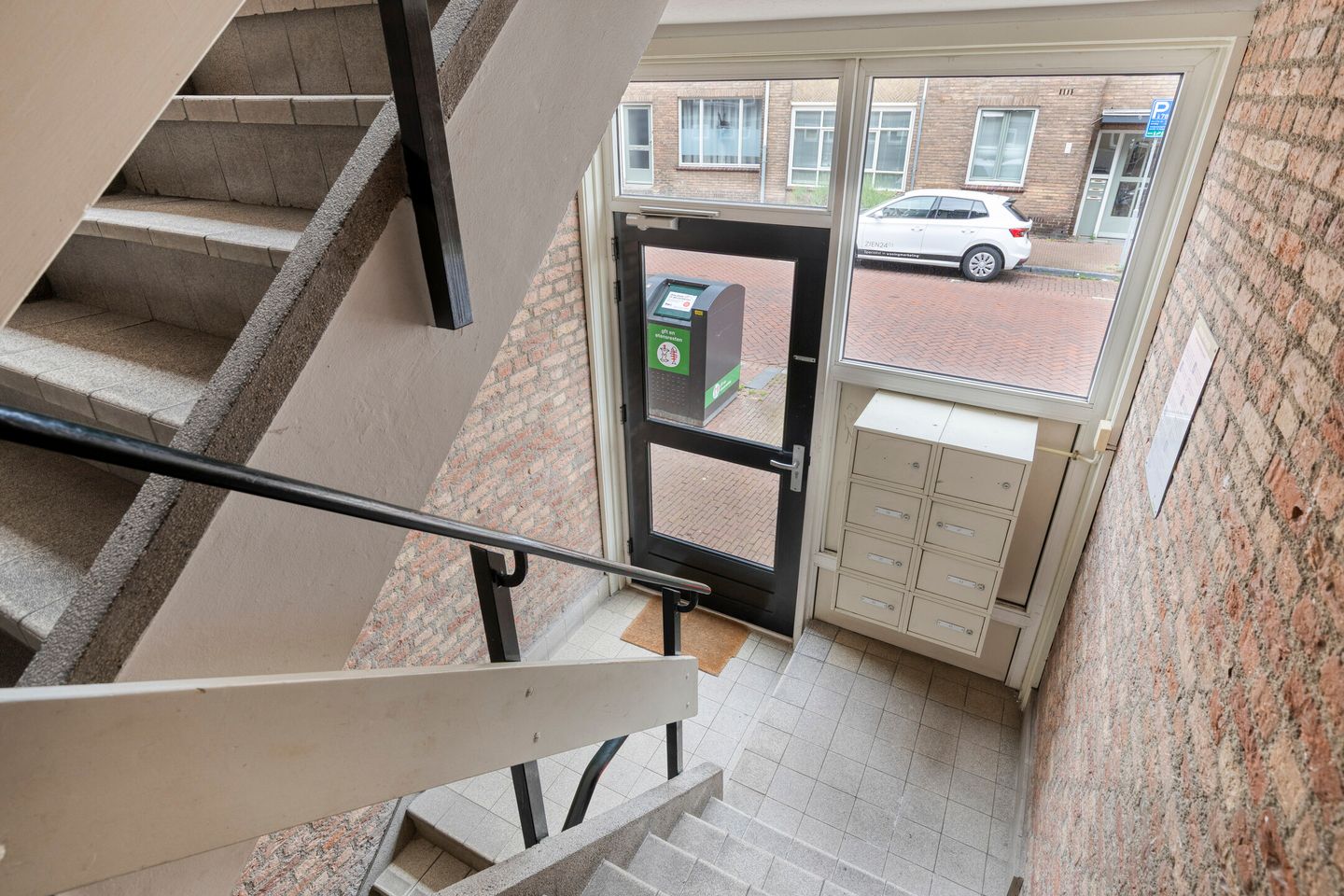 Photo 5 of Torenstraat 37