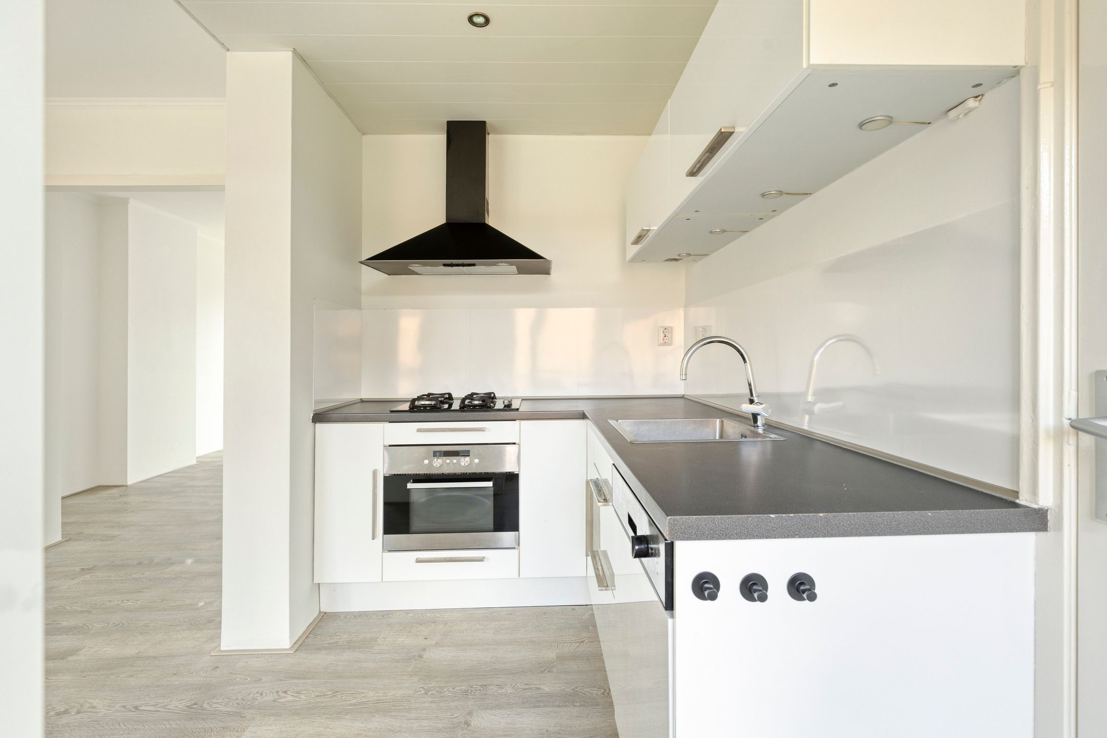 Photo 3 of Torenstraat 37