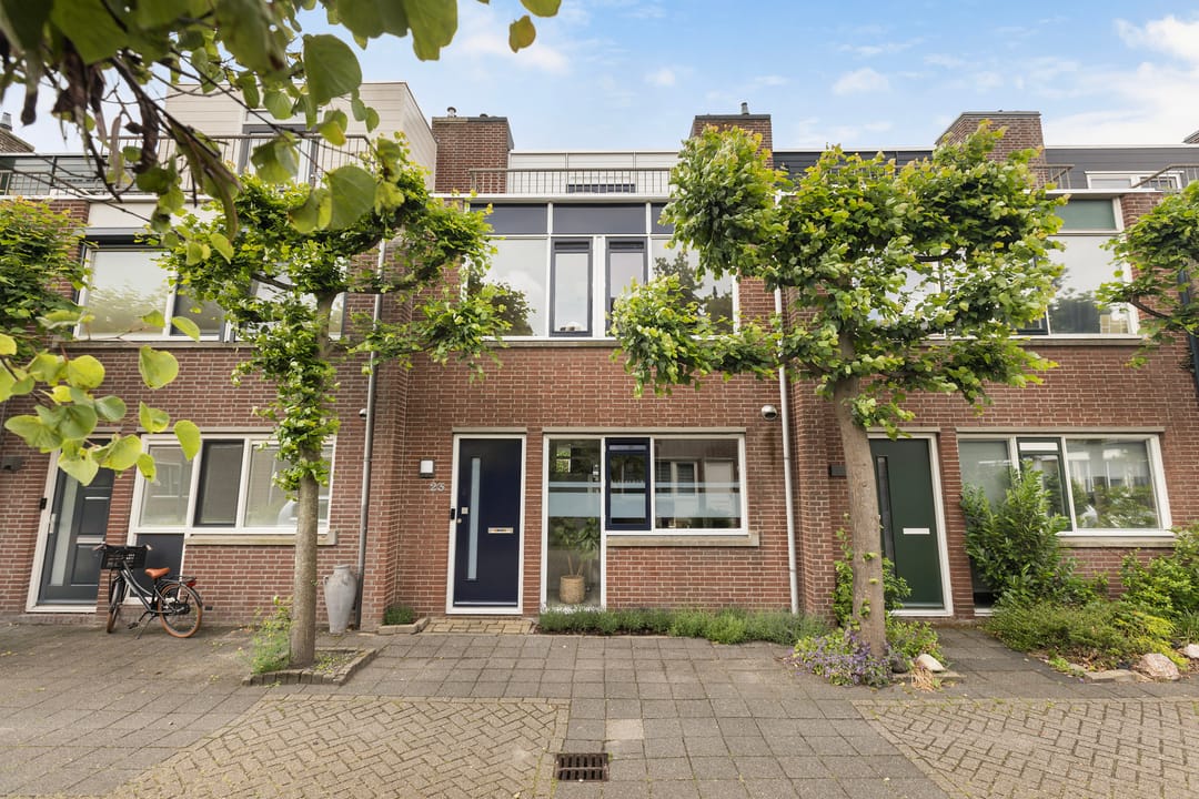 Foto 1 van Botter 23