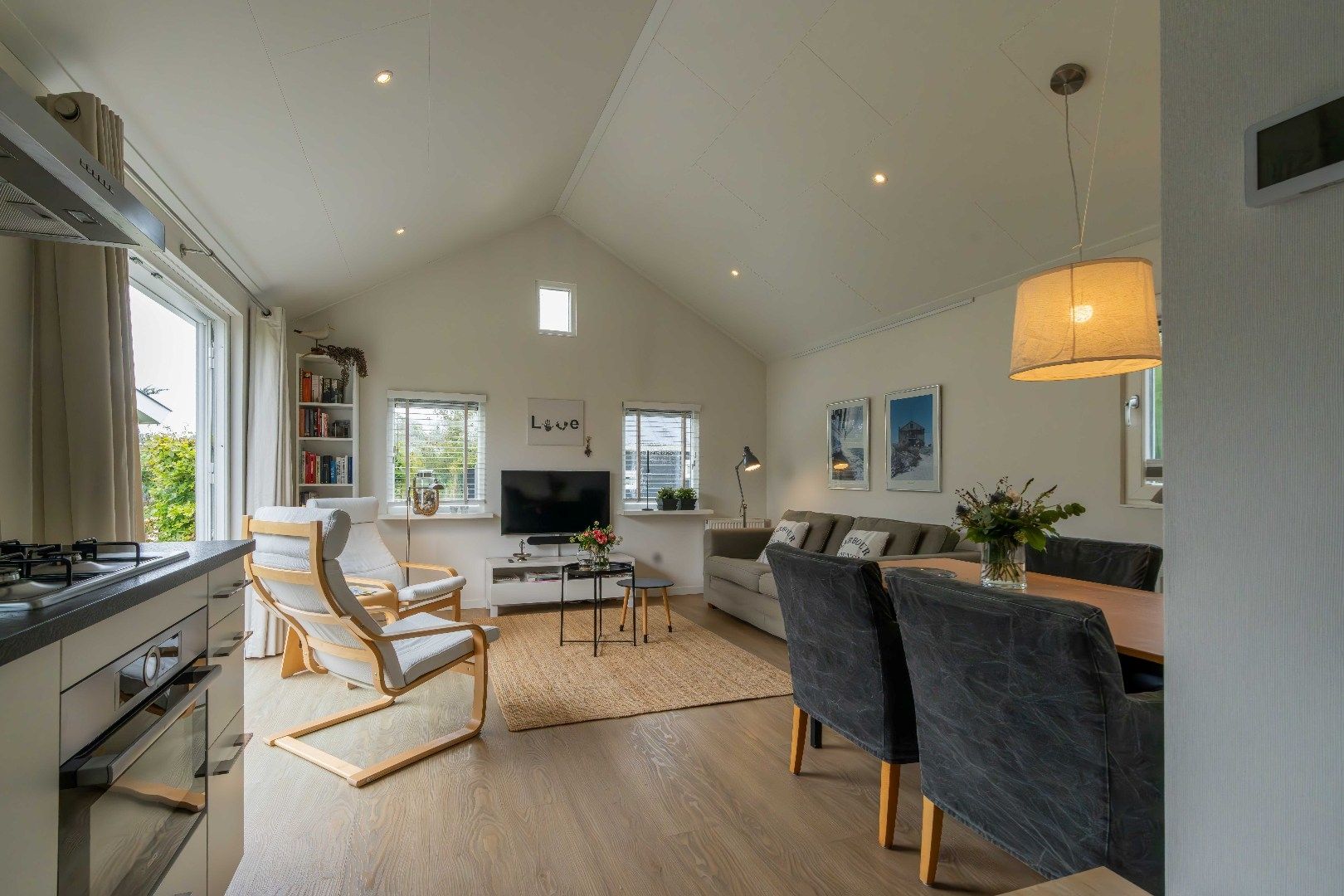 2-bedroom freehold villa in Burgh-Haamstede — photo 4 of 5