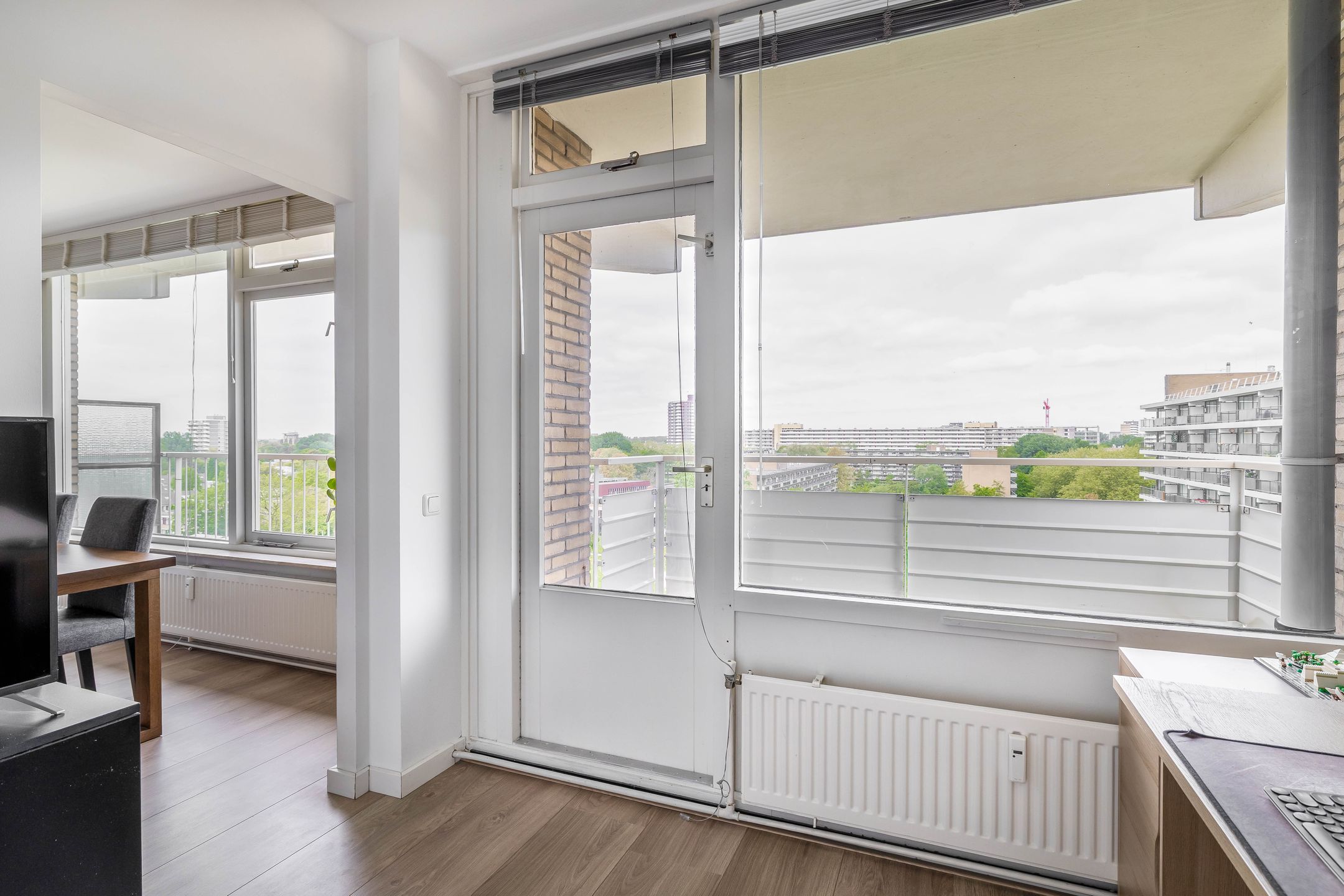 Photo 15 of Willemstraat 122