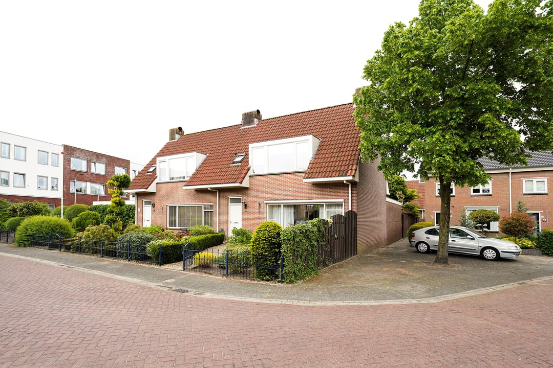 Photo 1 of Ds de Jagerstraat 14