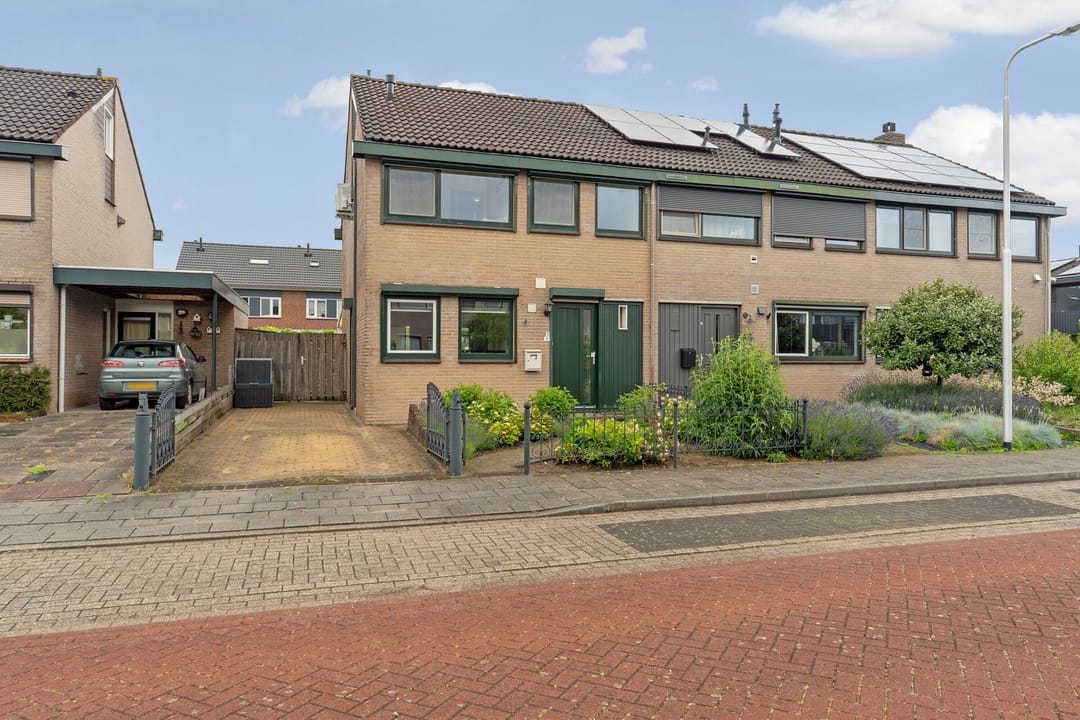 Photo 53 of Constantijnstraat 11