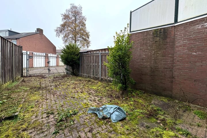 Foto 3 van Gouverneurstraat 15