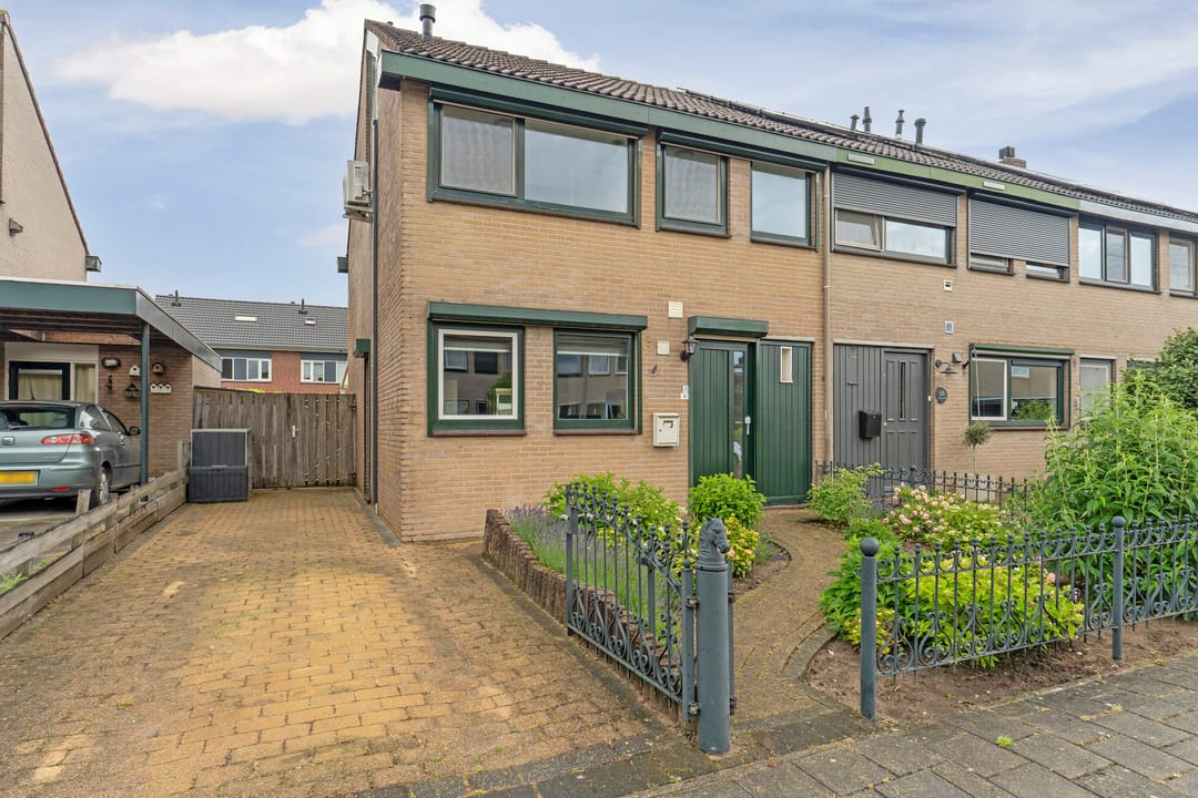 Photo 52 of Constantijnstraat 11