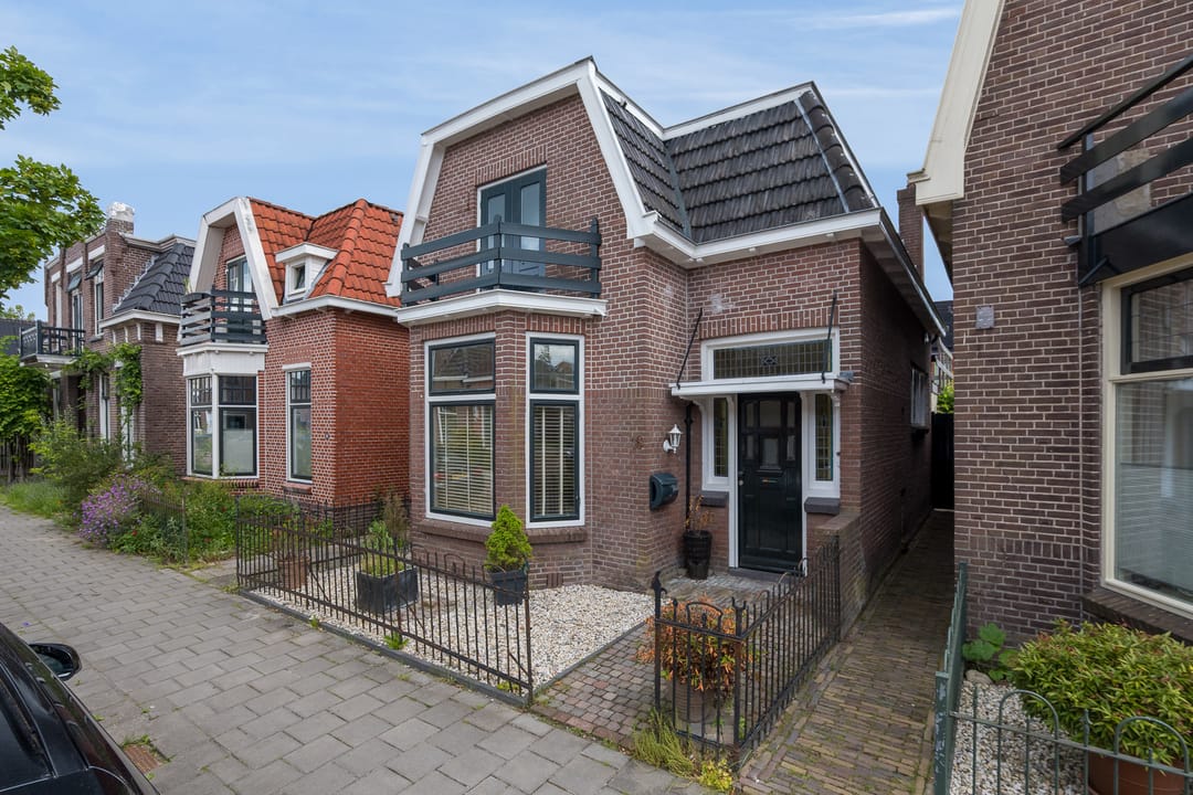 Charming 1925 Detached Home Near Assen Centre With Roof Terrace