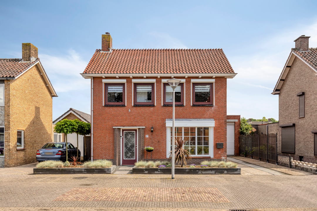 Photo 1 of Pastoor Palsstraat 27