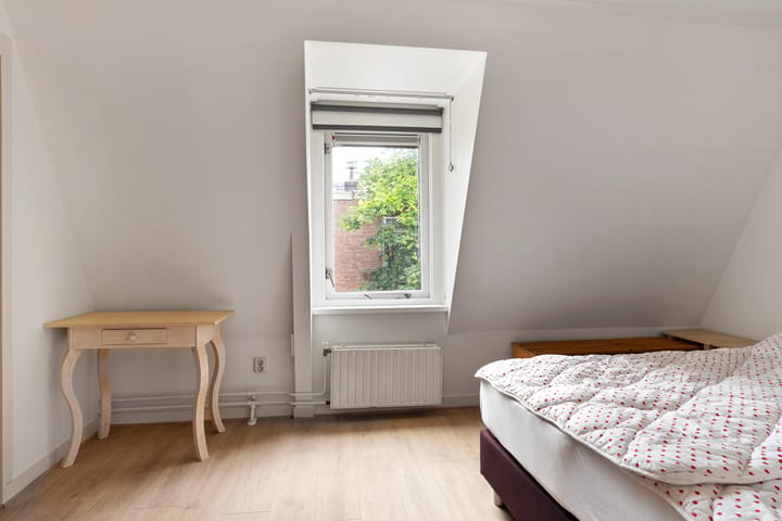 Photo 4 of Tramstraat 6