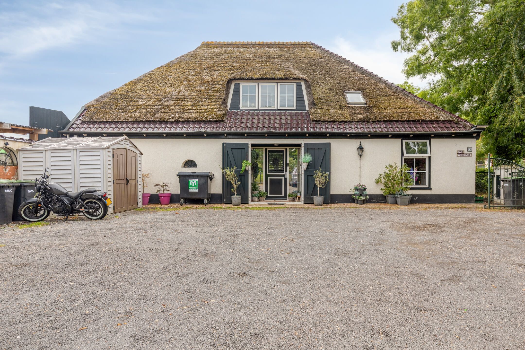 Spacious Residential Farmhouse with Extensive Grounds and Outbuildings in Wieringen — 9