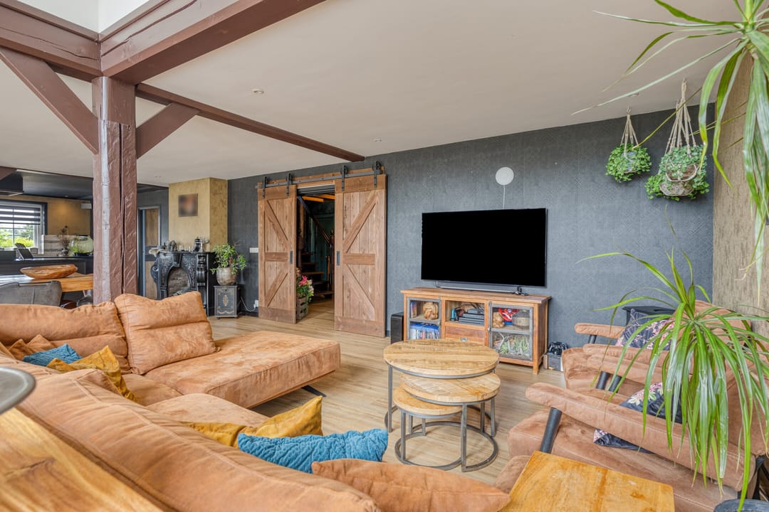 Spacious Residential Farmhouse with Extensive Grounds and Outbuildings in Wieringen — 17