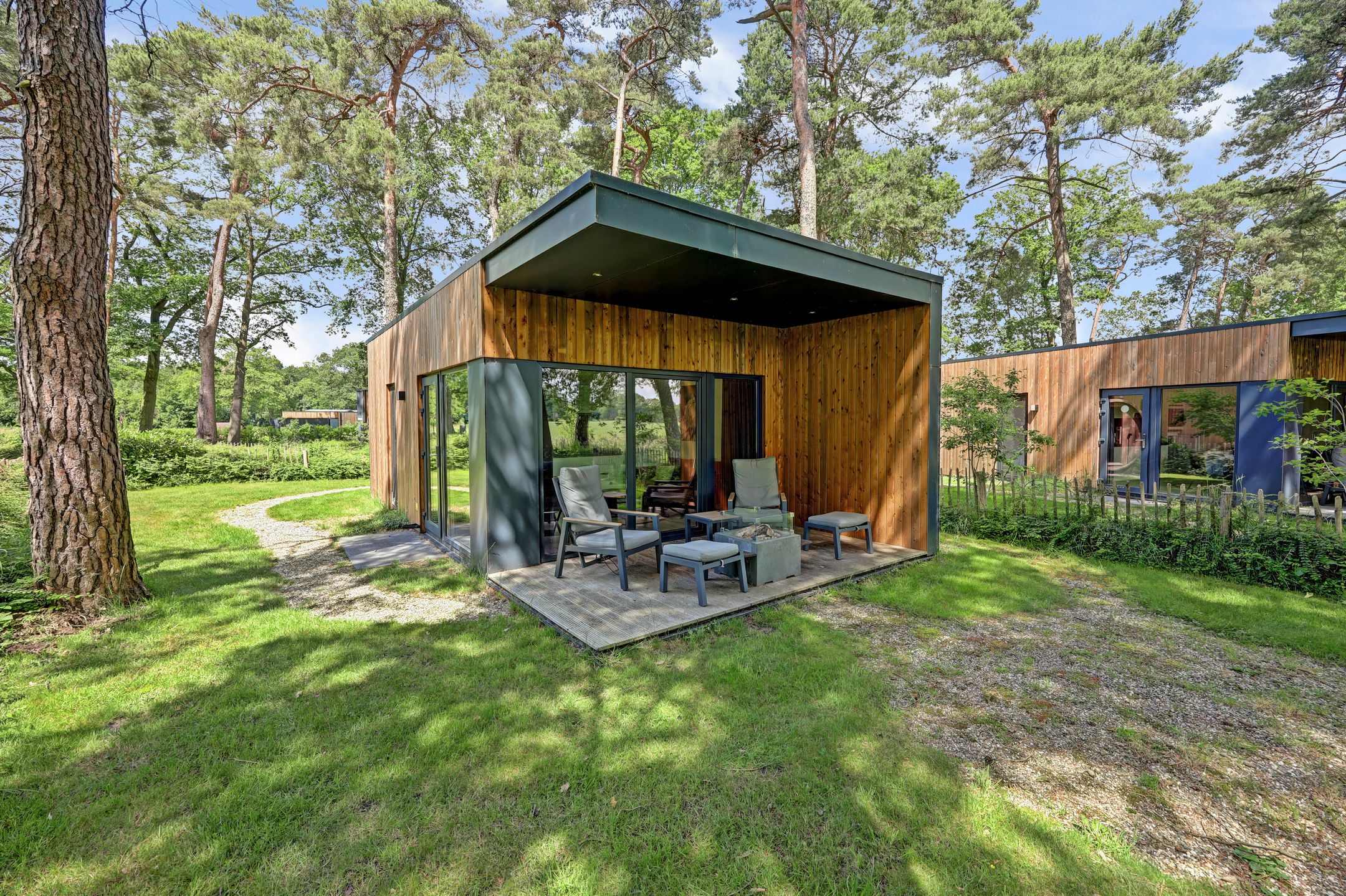 1-bedroom freehold villa in Winterswijk Kotten — photo 1 of 5