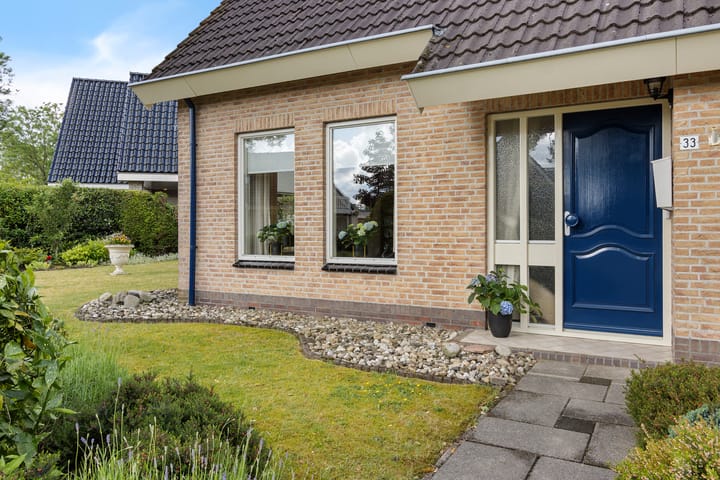 Vrijstaande woning te koop: Helmhout 33, Joure