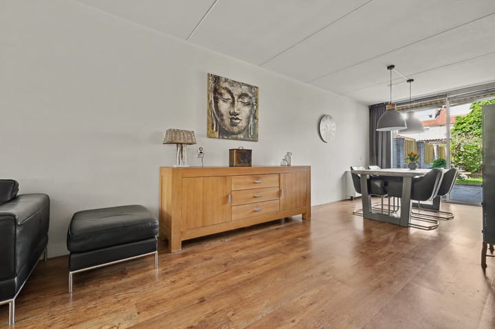 Tussenwoning te koop: Leidschendamstraat 28, Tilburg