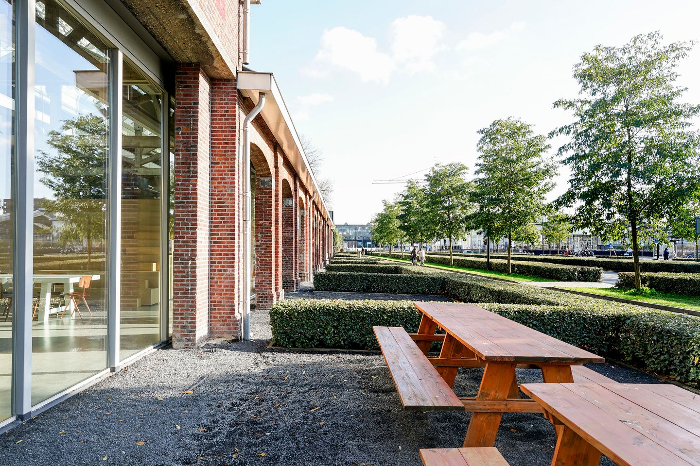 View photo 2 of Fraterstraat 22