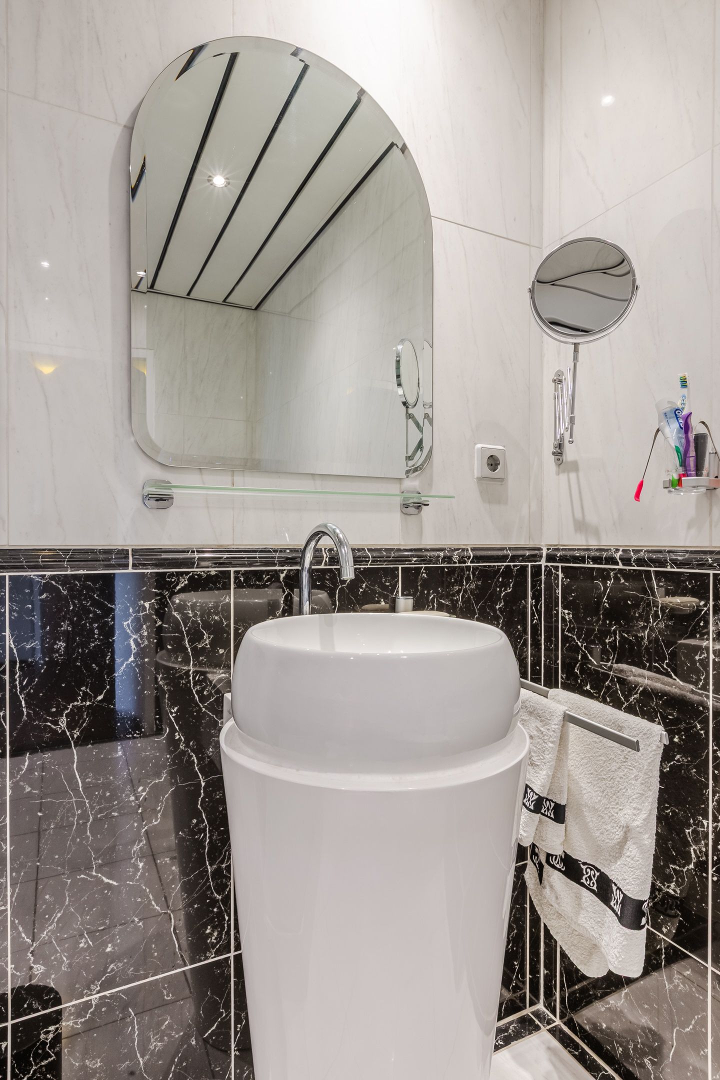 Photo 24 of Silodam 246