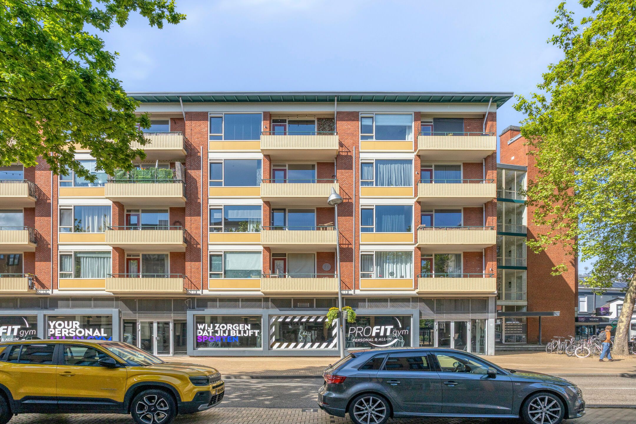 Light Apartment with City Views and Two Bedrooms in the Heart of Apeldoorn — 33