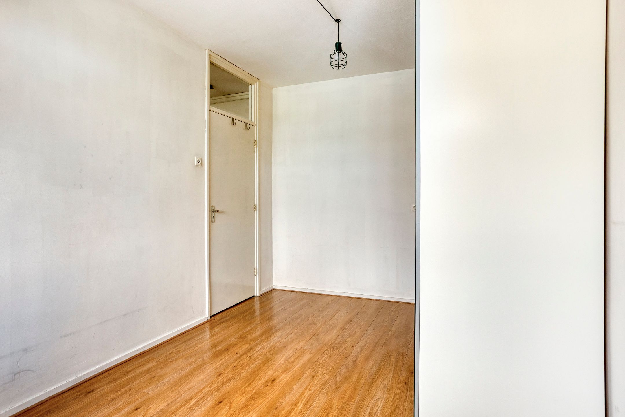 Light Apartment with City Views and Two Bedrooms in the Heart of Apeldoorn — 21