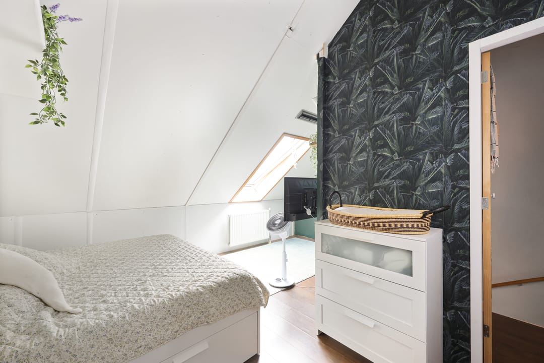 Modern Family Home with A+++ Energy Rating in Heemskerk — 32
