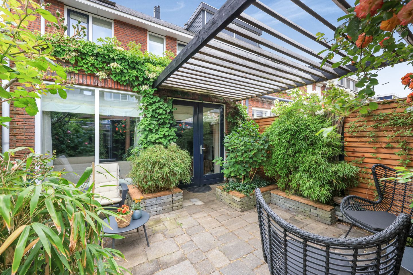 Modern Family Home with A+++ Energy Rating in Heemskerk — 14