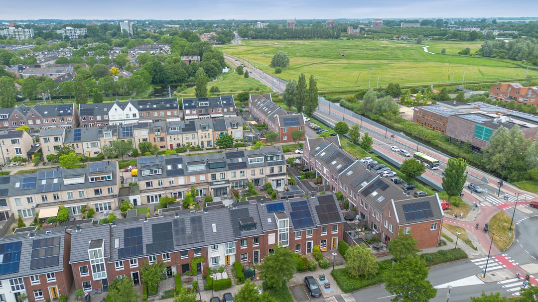 Modern Family Home with A+++ Energy Rating in Heemskerk — 43