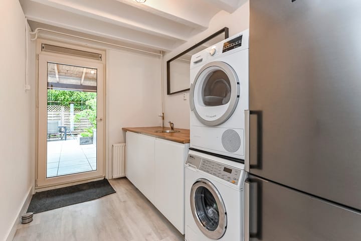Tussenwoning te koop: Van der Maasstraat 6, Zoetermeer