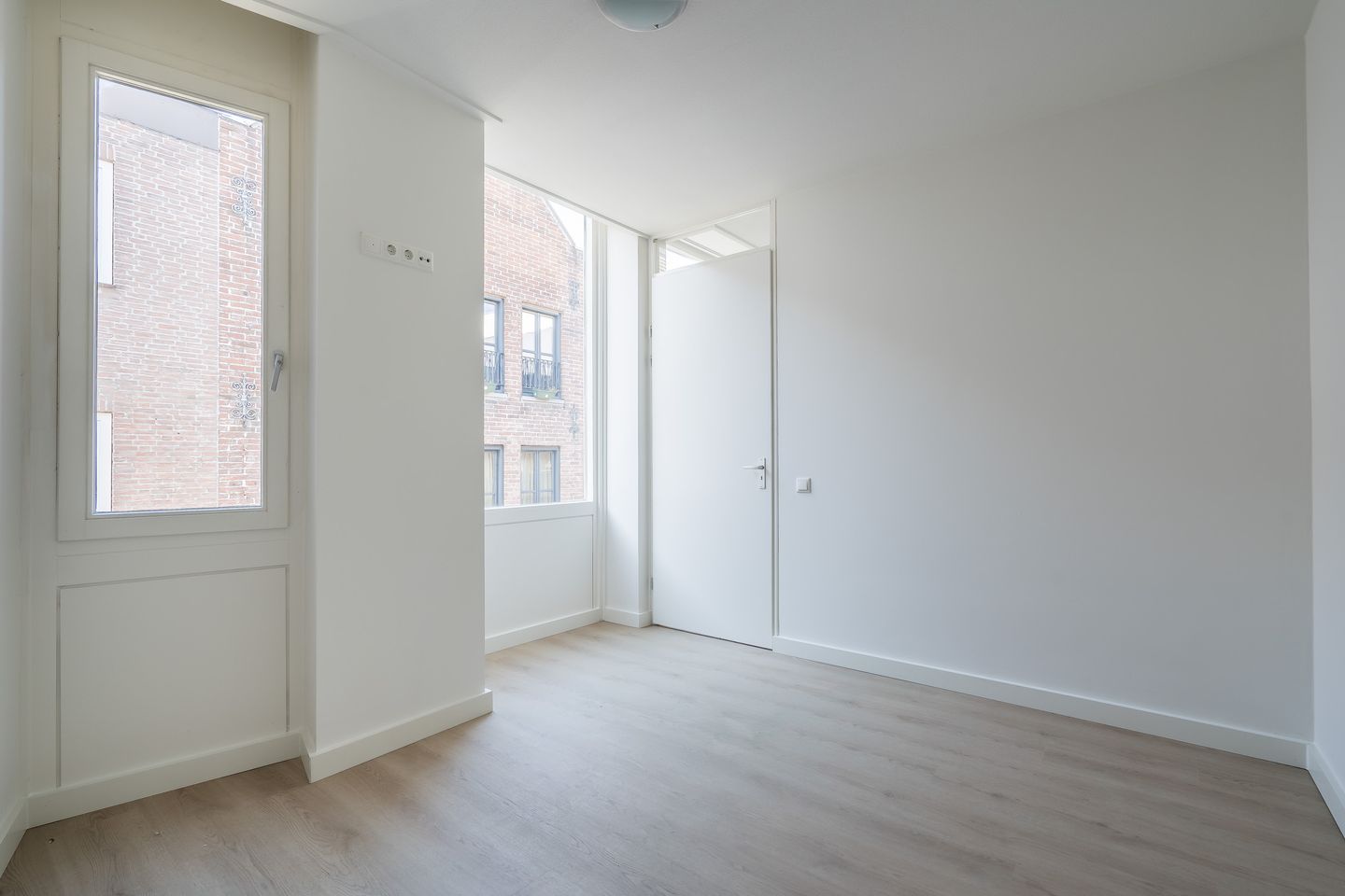 Photo 10 of Beekstraat 2-B