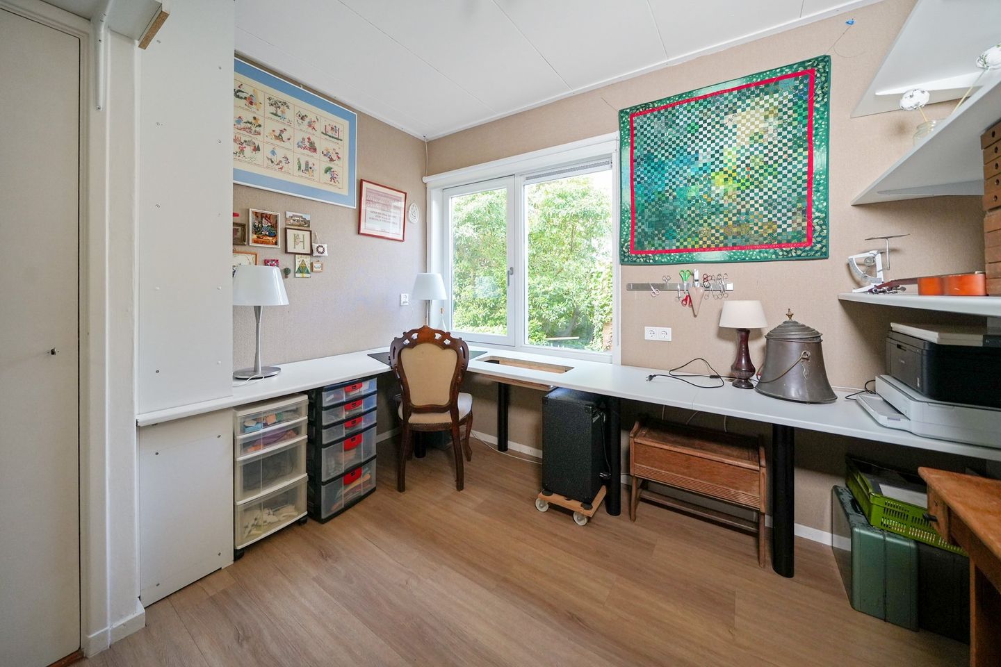 Photo 4 of Burgerhoutstraat 2