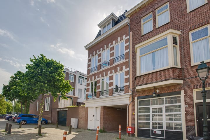 Appartement te koop: Sumatrastraat 243, 'S-Gravenhage