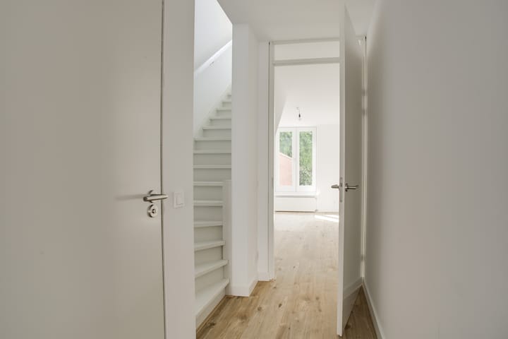 Appartement te koop: Sumatrastraat 243, 'S-Gravenhage
