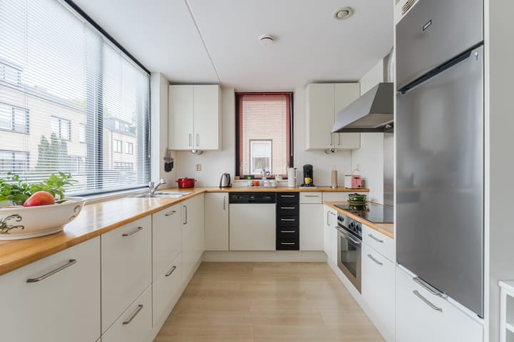 Tussenwoning te koop: Bovenmonde 33, Nieuwegein