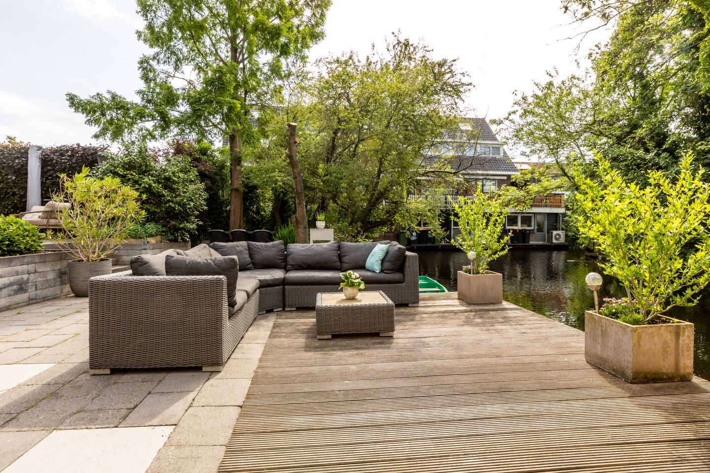 Charming 1930s Waterfront Detached House with Modern Luxury — 50