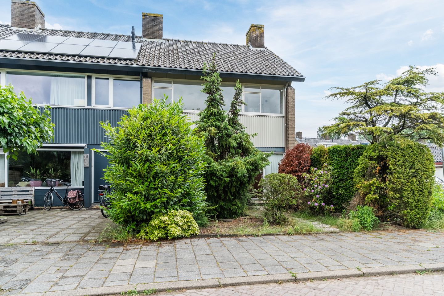 Spacious End Terraced House with Four Bedrooms in Family-Friendly IJpelaar Neighborhood — 44