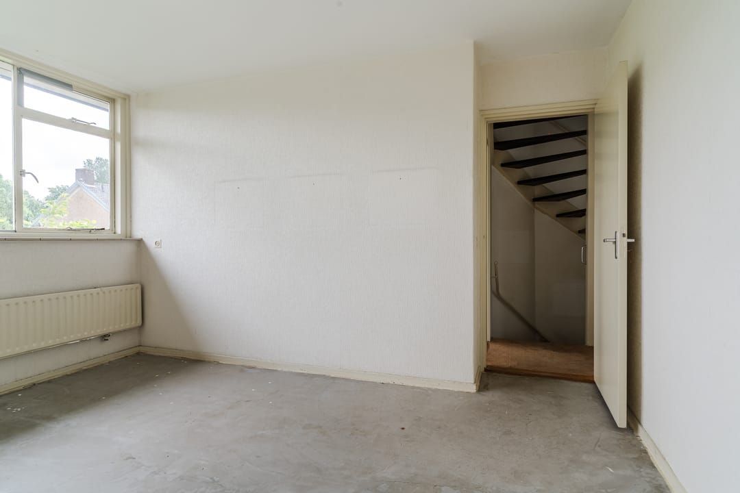 Spacious End Terraced House with Four Bedrooms in Family-Friendly IJpelaar Neighborhood — 28