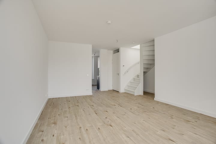 Appartement te koop: Sumatrastraat 245, 'S-Gravenhage