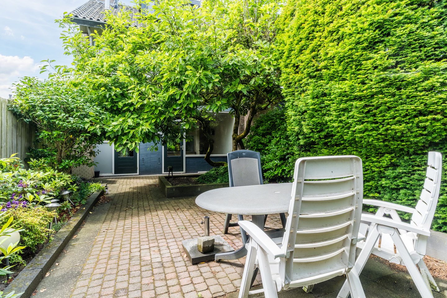 Spacious End Terraced House with Four Bedrooms in Family-Friendly IJpelaar Neighborhood — 20