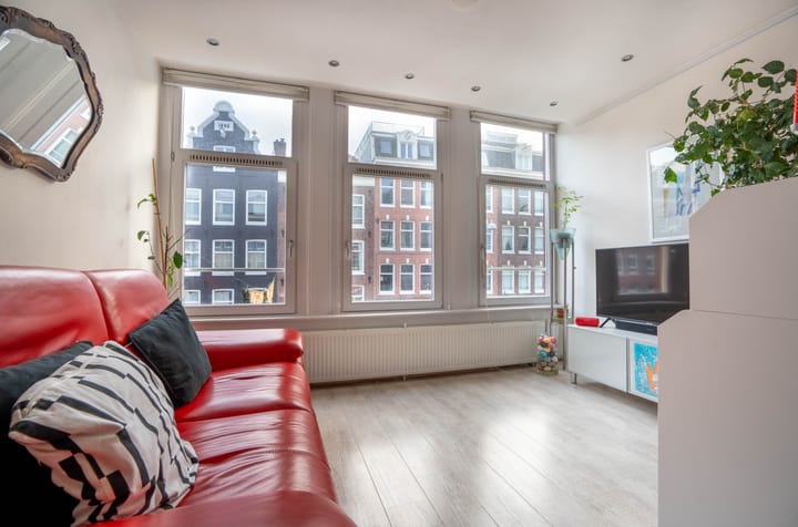 Studio te koop: Albert Cuypstraat 209-2, Amsterdam